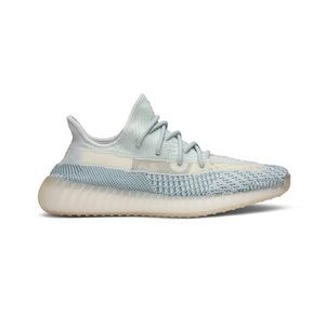 Cloud White Yeezys Size 6.5-7 Fast Shipping